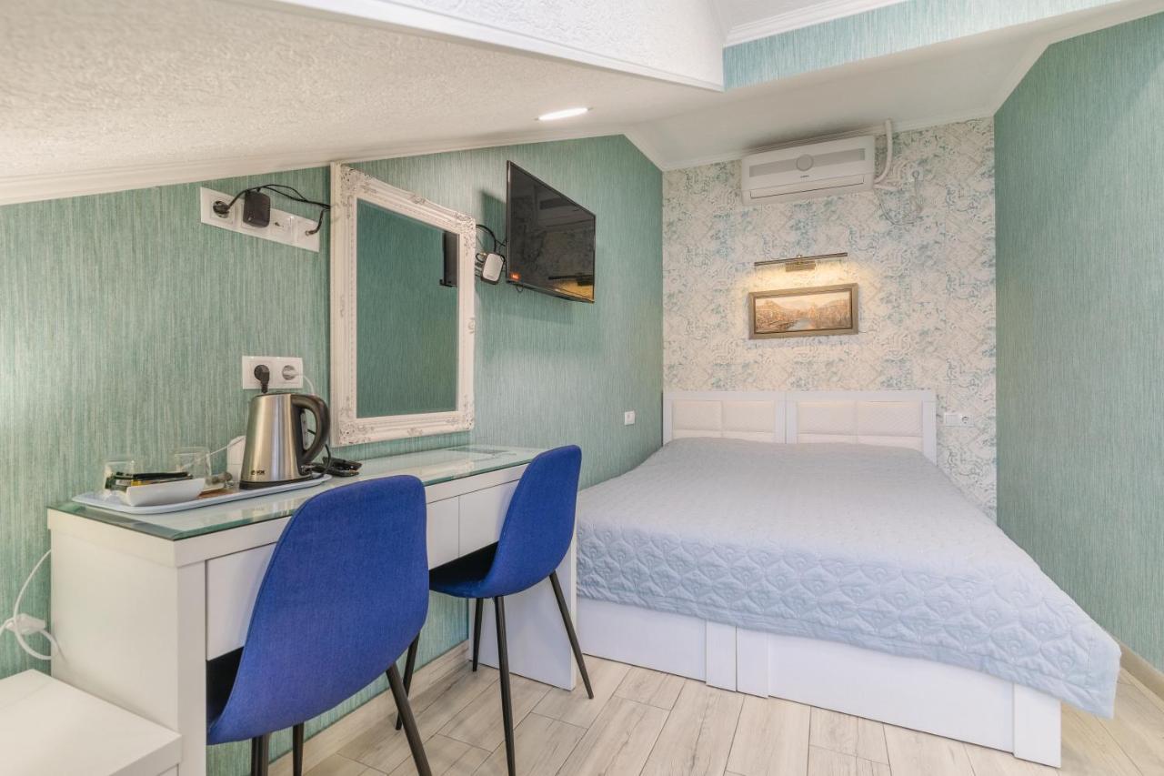 Nicolas Boutique Hotel Tbilisi Exterior photo