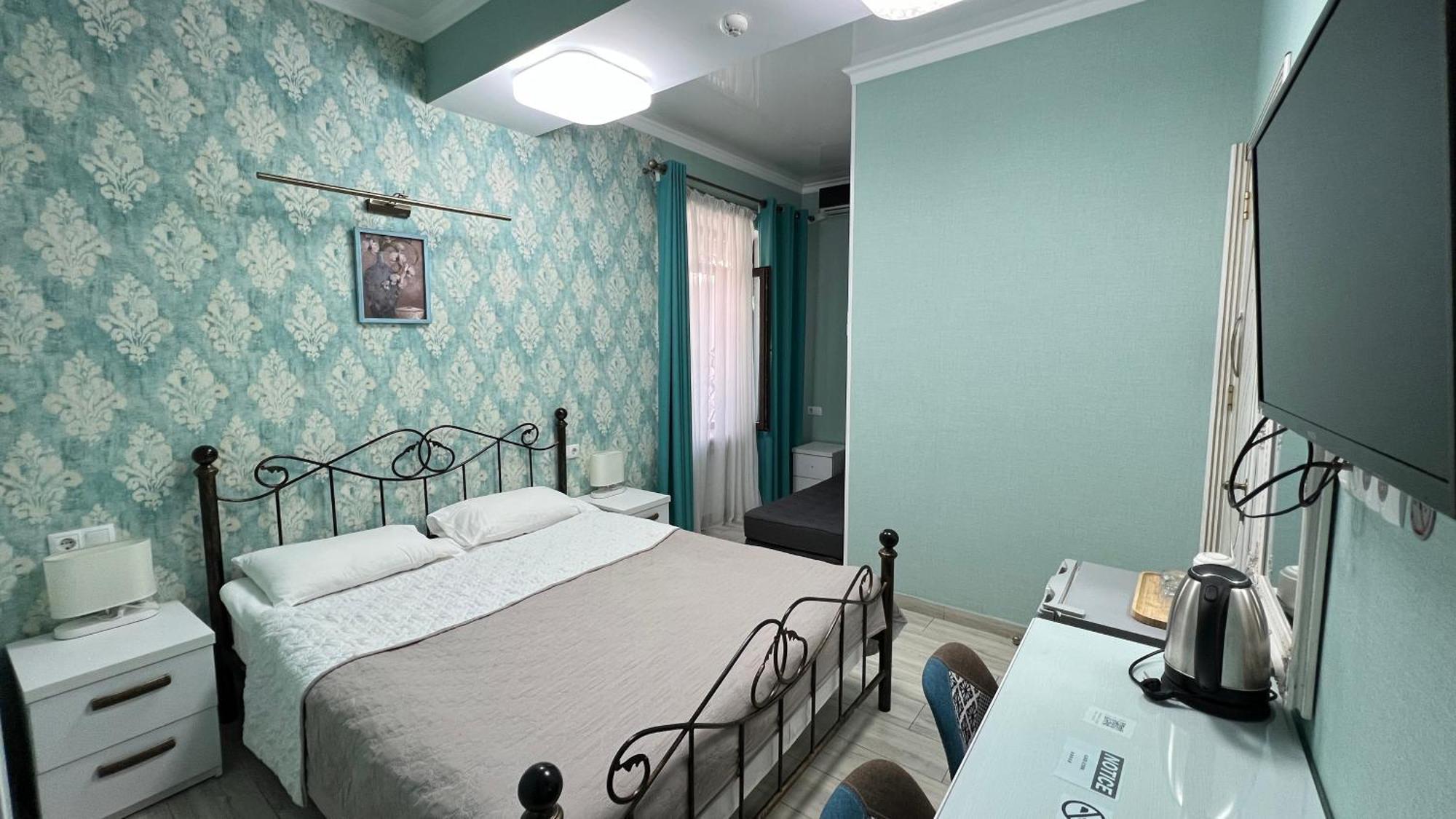 Nicolas Boutique Hotel Tbilisi Exterior photo