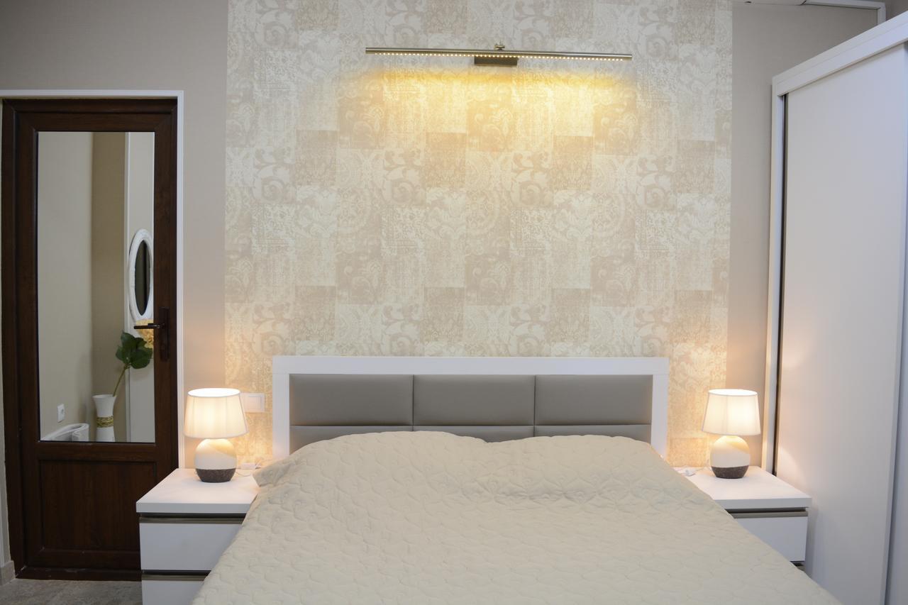 Nicolas Boutique Hotel Tbilisi Exterior photo